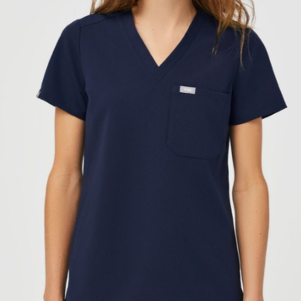 Figs scrub top - medium
